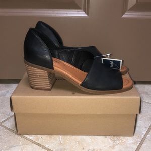 Lucky Brand NW tags and box Size 7.5